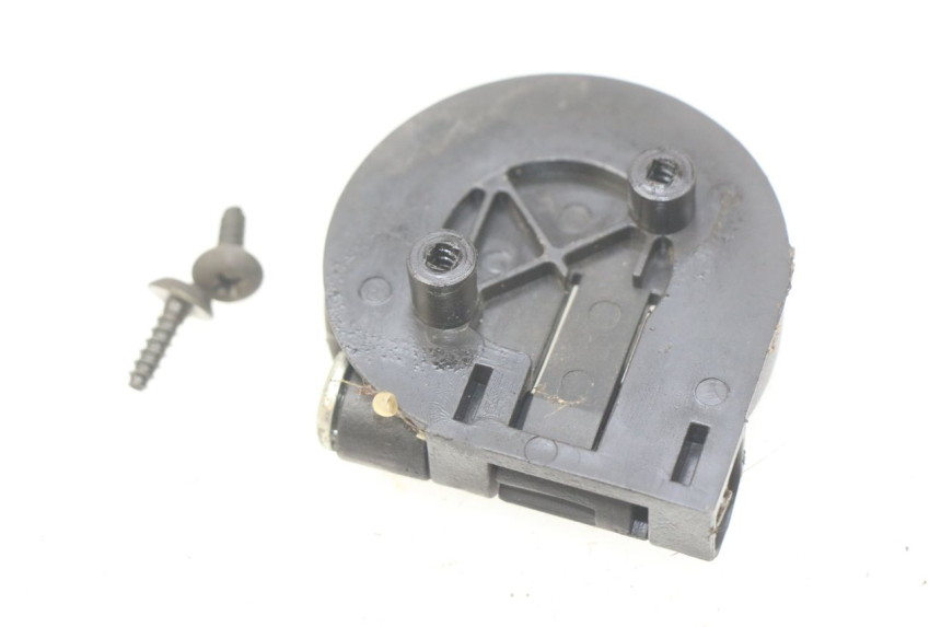 photo de GANCIO BORSA PIAGGIO FLY 100 (2006 - 2010) - Dettaglio del componente