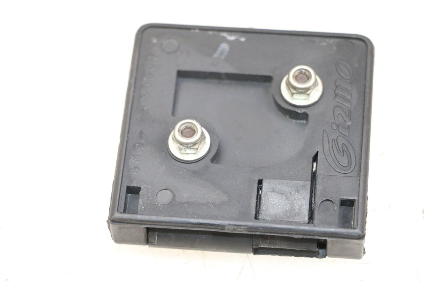 photo de GANCIO PORTAPACCHI PEUGEOT GEOPOLIS RS 125 (2007 - 2009) - Zoom sullo stato d'uso