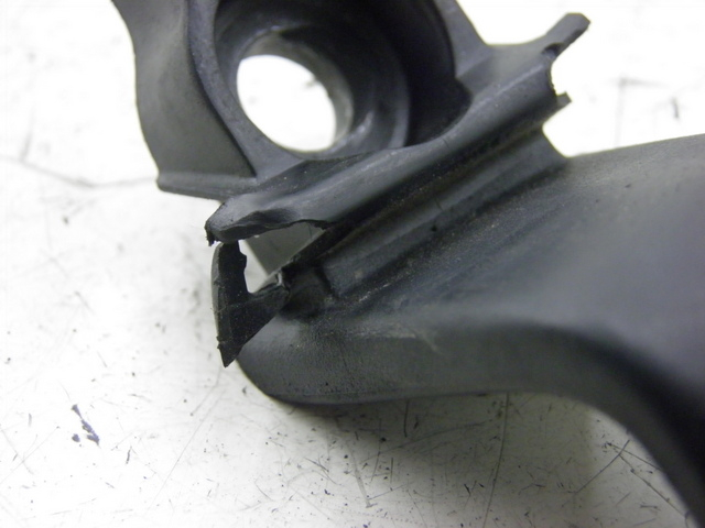 photo de Gancio borsa HONDA NHX LEAD 110 (2008 - 2010) - Dettaglio del componente