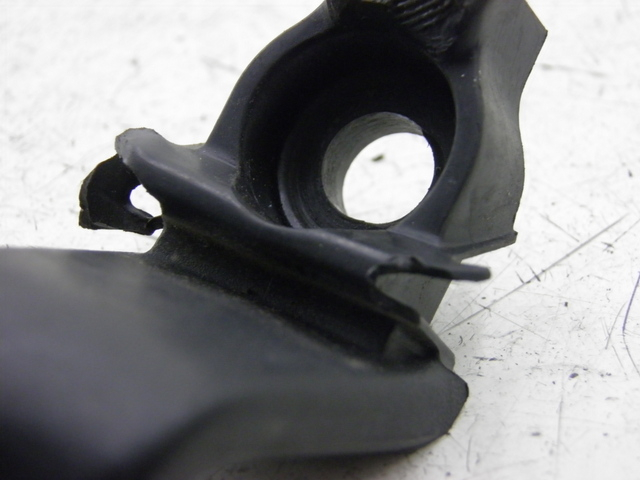 photo de Gancio borsa HONDA NHX LEAD 110 (2008 - 2010) - Stato della superficie e materiale