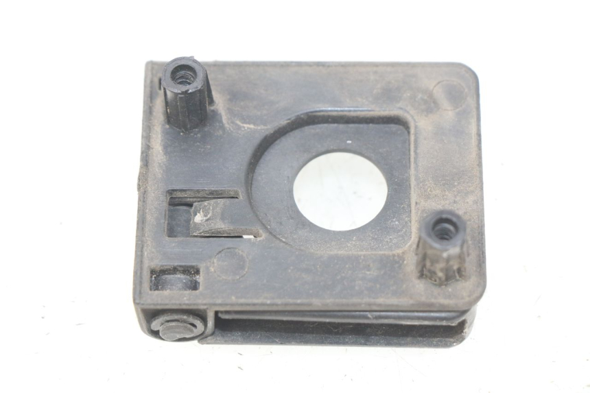 photo de GANCIO BORSA PEUGEOT KISBEE 2T 50 (2010 - 2017) - Zoom sullo stato d'uso