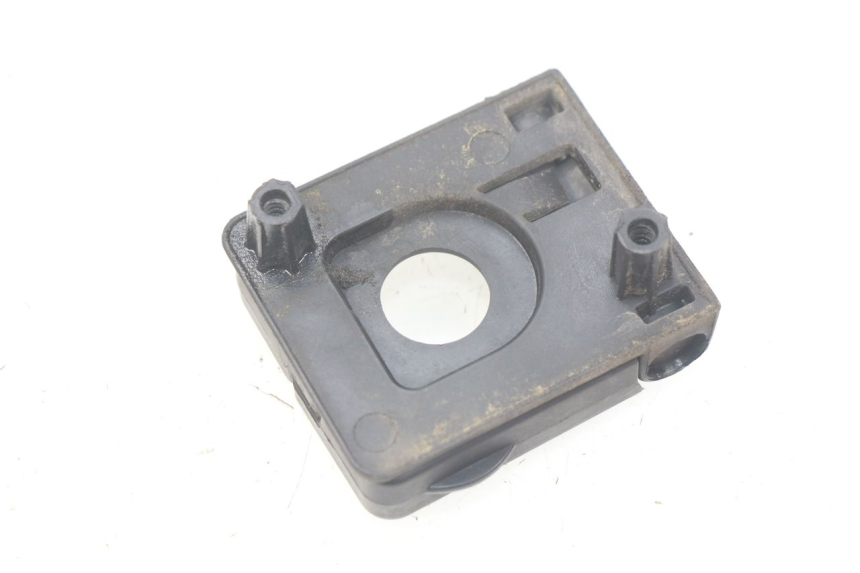 photo de GANCIO BORSA PEUGEOT KISBEE 2T 50 (2010 - 2017) - Dettaglio del componente