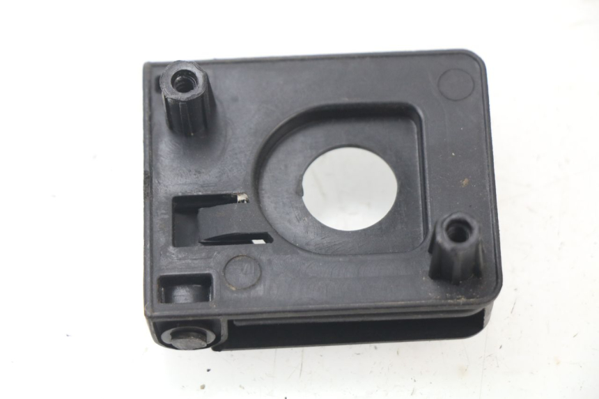 photo de GANCIO BORSA PEUGEOT KISBEE 4T 50 (2010 - 2017) - Dettaglio del componente