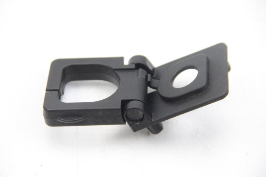 photo de GANCIO BORSA PEUGEOT KISBEE 4T 50 (2018 - 2022) - Dettaglio del componente