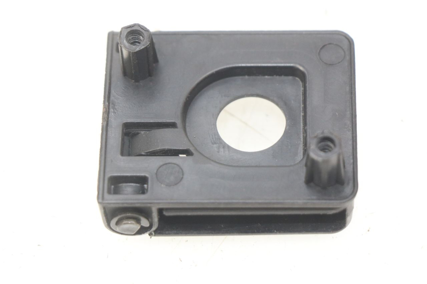 photo de GANCIO BORSA PEUGEOT KISBEE 4T 50 (2018 - 2022) - Dettaglio del componente