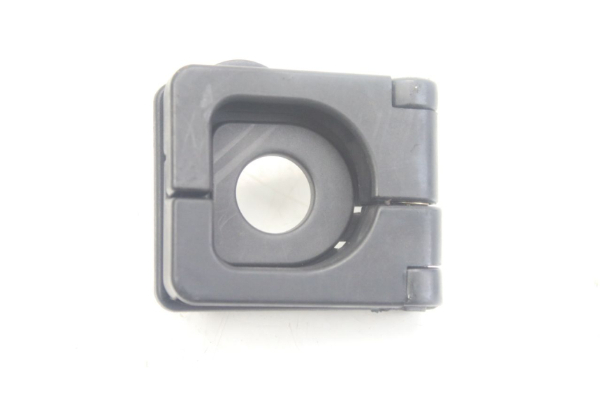 photo de GANCIO BORSA PEUGEOT KISBEE 4T 50 (2010 - 2017) - Zoom sullo stato d'uso