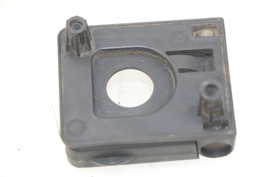 photo de GANCIO BORSA PEUGEOT KISBEE 4T 50 (2010 - 2017) - Dettaglio del componente