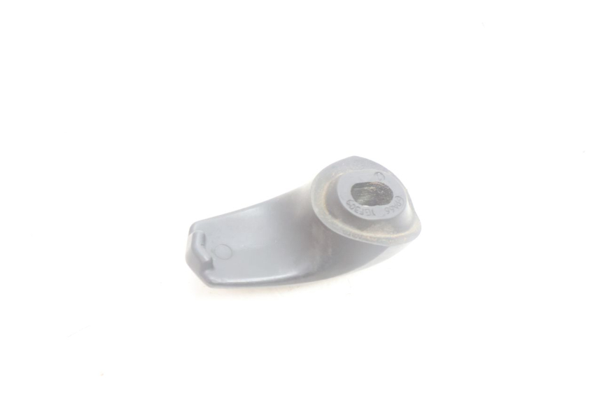 photo de GANCIO PORTAPACCHI PEUGEOT LUDIX BLASTER 50 (2006 - 2014) - Zoom sullo stato d'uso