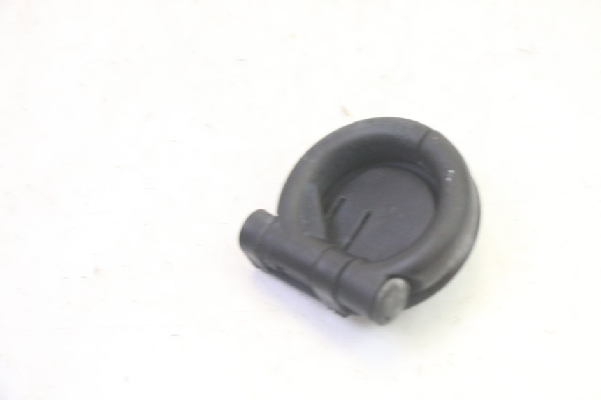 photo de Gancio borsa PIAGGIO MP3 RL 250 (2006 - 2010) - Zoom sullo stato d'uso