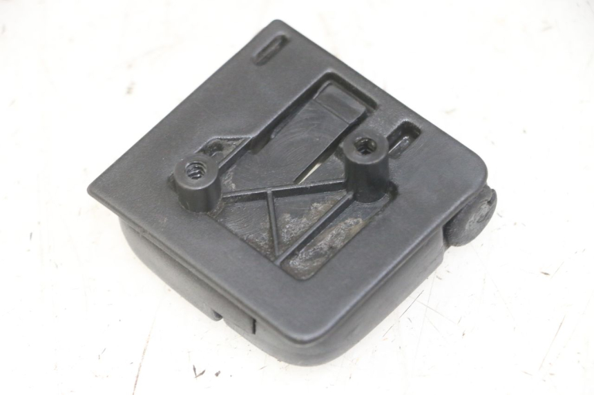 photo de GANCIO PORTAPACCHI PIAGGIO NRG POWER PUREJET 50 (2018 - 2021) - Zoom sullo stato d'uso