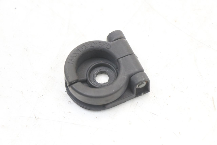 photo de GANCIO PORTAPACCHI PEUGEOT BELVILLE 125 (2017 - 2021) - Vista principale