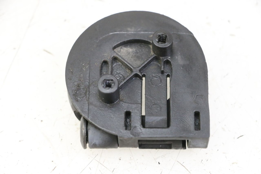 photo de GANCIO BORSA PIAGGIO VESPA S 2T 50 (2007 - 2014) - Dettaglio del componente