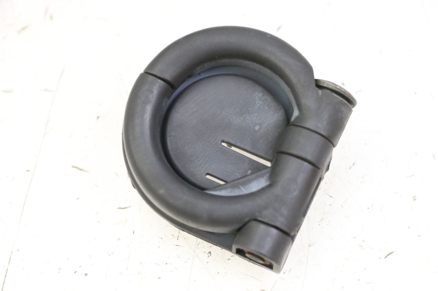 photo de GANCIO BORSA PIAGGIO VESPA S 2T 50 (2007 - 2014) - Zoom sullo stato d'uso