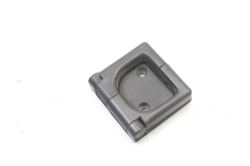 photo de GANCIO BORSA PEUGEOT SATELIS COMPRESSOR K15 125 (2006 - 2009) - Dettaglio del componente