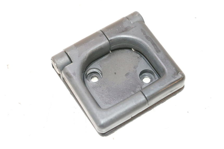 photo de GANCIO BORSA PEUGEOT SATELIS COMPRESSOR K15 125 (2006 - 2009) - Primo piano tecnico