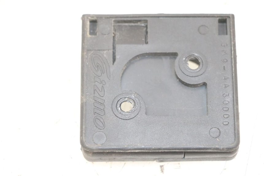 photo de GANCIO BORSA PEUGEOT SATELIS 125 (2006 - 2009) - Zoom sullo stato d'uso