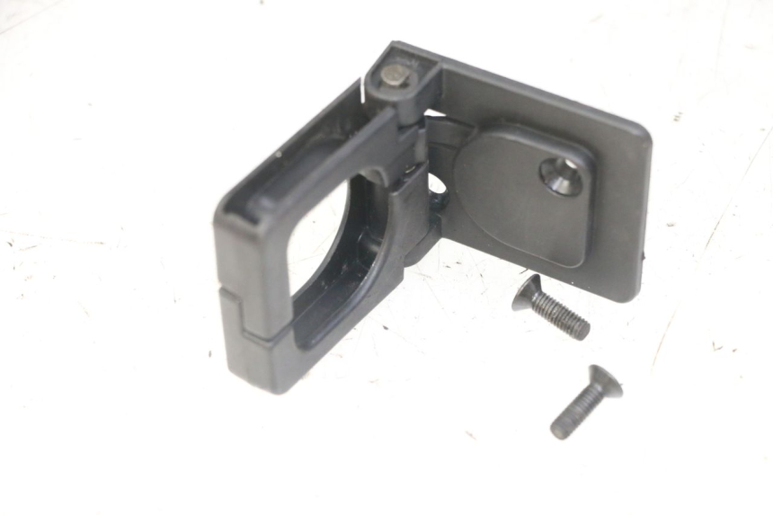 photo de GANCIO BORSA PEUGEOT VIVACITY NEW 4T 50 (2008 - 2017) - Vista principale