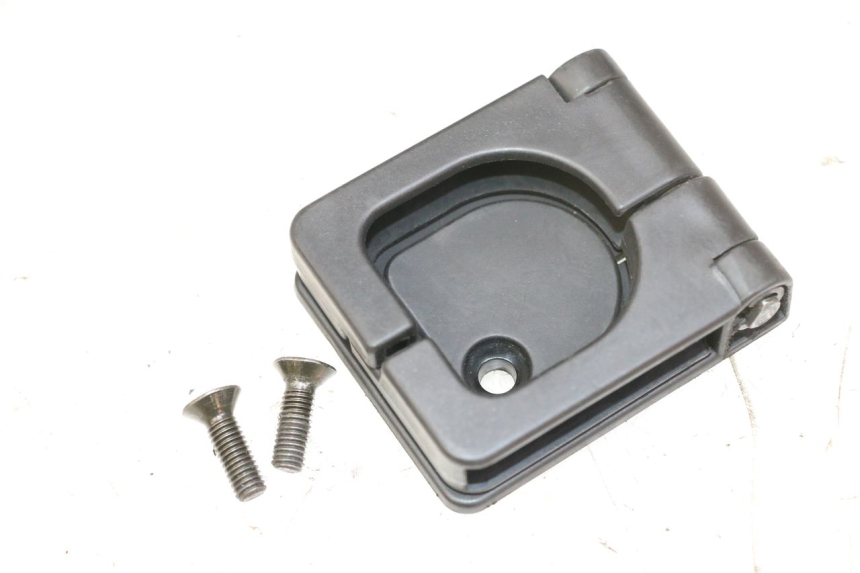 photo de GANCIO BORSA PEUGEOT VIVACITY NEW 4T 50 (2008 - 2017) - Zoom sullo stato d'uso