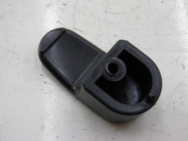 photo de Gancio borsa YAMASAKI YM50QT-N3 RETRO 50 (2012 - 2014) - Dettaglio del componente