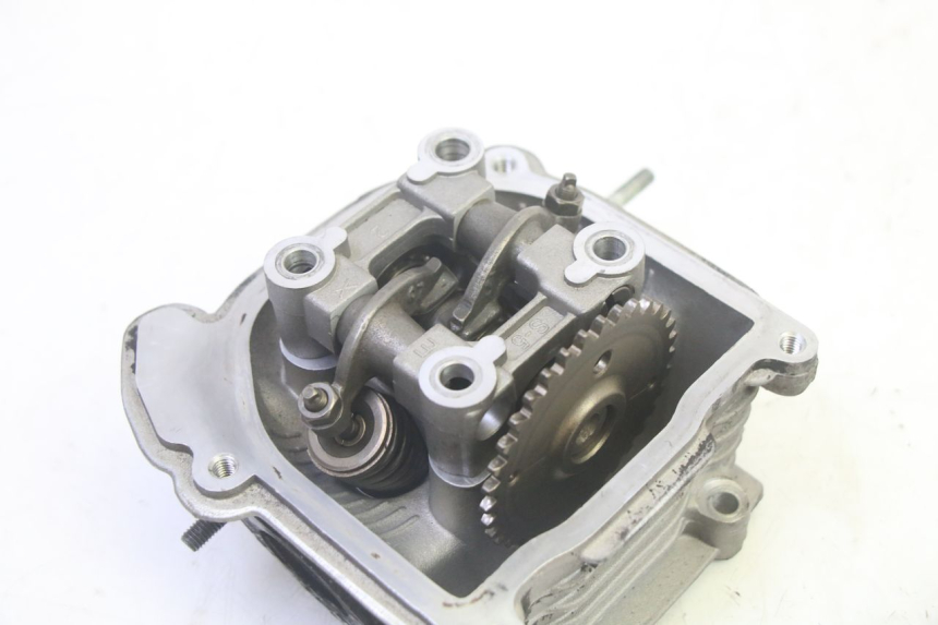 photo de TESTATA KYMCO AGILITY 16+ 4T 50 (2018 - 2023) - Zoom sullo stato d'uso