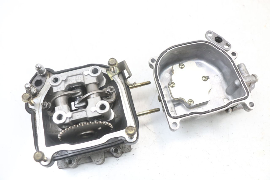 photo de TESTATA KYMCO AGILITY 4T 50 (2005 - 2018) - Dettagli dei punti di fissaggio