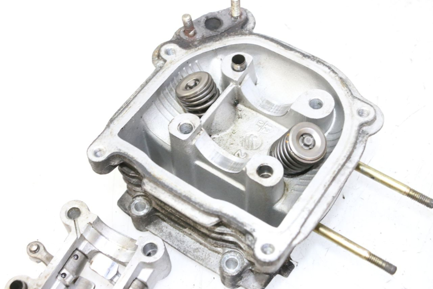 photo de TESTATA KYMCO AGILITY 4T 50 (2005 - 2018) - Zoom sui componenti