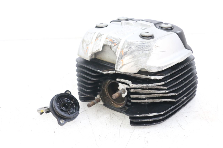 photo de TESTATA POSTERIORE MOTO GUZZI NORGE 8V GT 1200 (2011 - 2016) - Zoom sui componenti