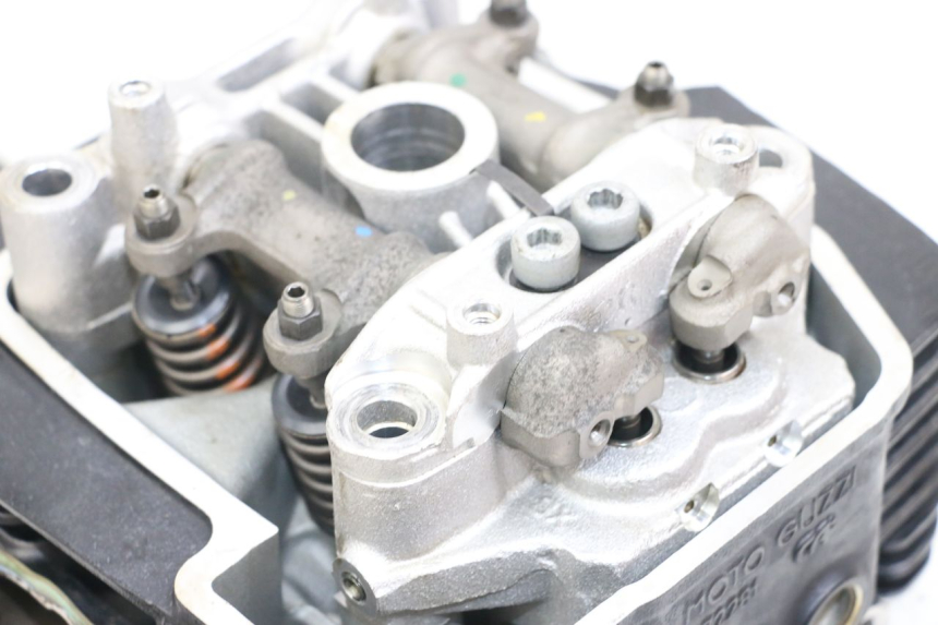 photo de TESTATA POSTERIORE MOTO GUZZI NORGE 8V GT 1200 (2011 - 2016) - Dettaglio del componente