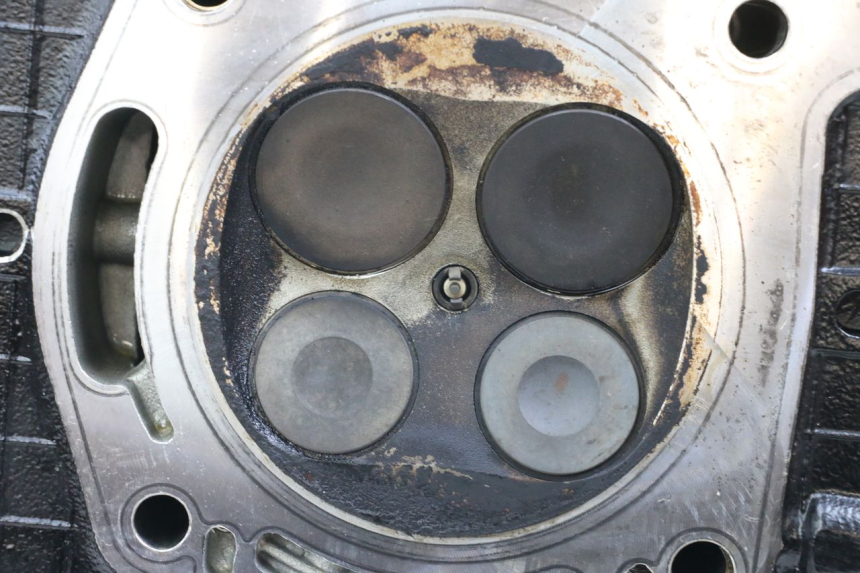 photo de TESTATA POSTERIORE MOTO GUZZI NORGE 8V GT 1200 (2011 - 2016) - Primo piano tecnico