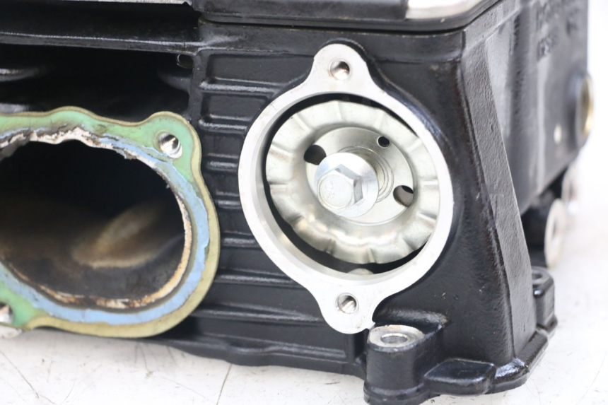 photo de TESTATA POSTERIORE MOTO GUZZI NORGE 8V GT 1200 (2011 - 2016) - Ricambio usato controllato