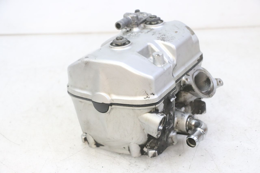 photo de TESTATA POSTERIORE HONDA NTV DEAUVILLE ABS 700 (2007 - 2016) - Primo piano ad alta risoluzione