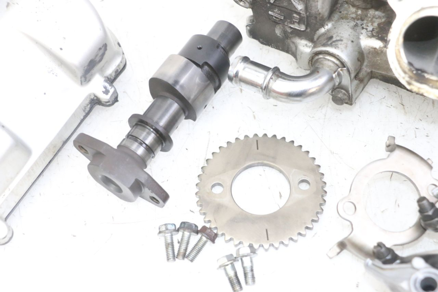 photo de TESTATA POSTERIORE HONDA NTV DEAUVILLE ABS 700 (2007 - 2016) - Stato della superficie e materiale