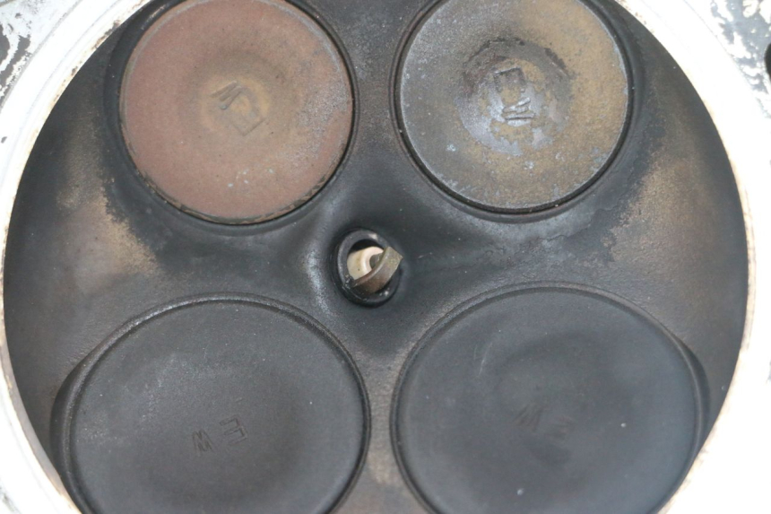 photo de TESTATA POSTERIORE HONDA NTV DEAUVILLE ABS 700 (2007 - 2016) - Primo piano tecnico