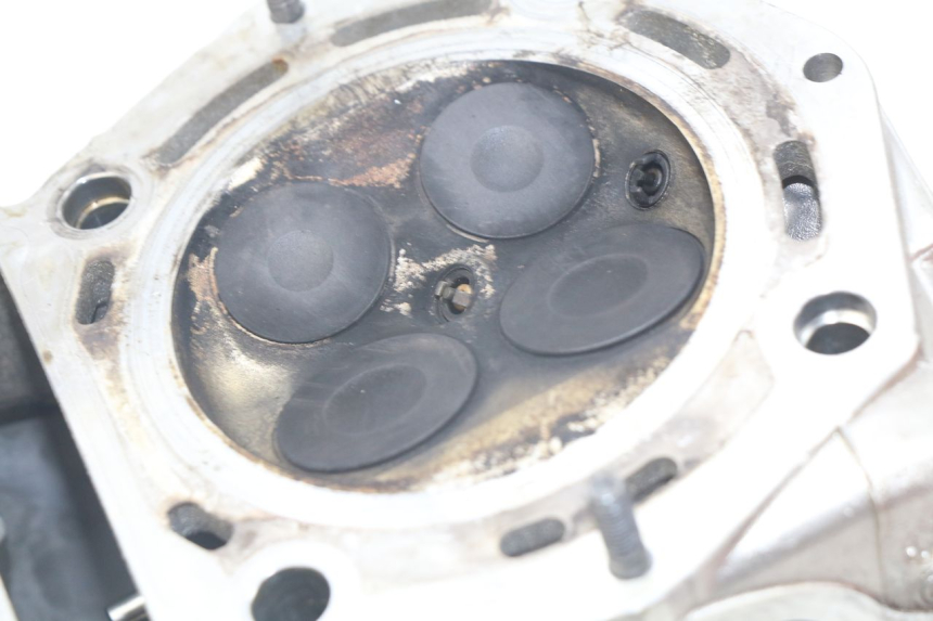 photo de Testata posteriore APRILIA SRV 850 (2012 - 2017) - Zoom sullo stato d'uso