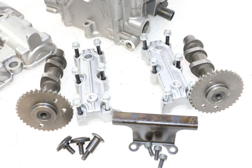 photo de TESTATA POSTERIORE SUZUKI SV S 650 (1999 - 2002) - Angolazione alternativa