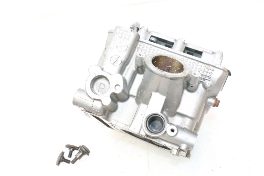 photo de TESTATA POSTERIORE SUZUKI SV S 650 (2003 - 2009) - Dettaglio del componente