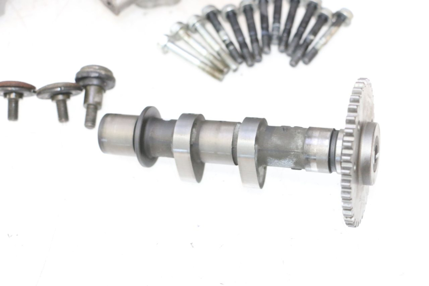 photo de TESTATA POSTERIORE SUZUKI SV S 650 (2003 - 2009) - Ispezione visiva dettagliata