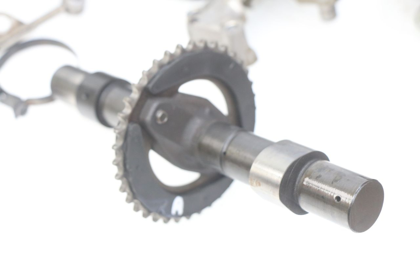 photo de Testata posteriore HONDA VF 1000 (1984 - 1988) - Dettagli dei punti di fissaggio