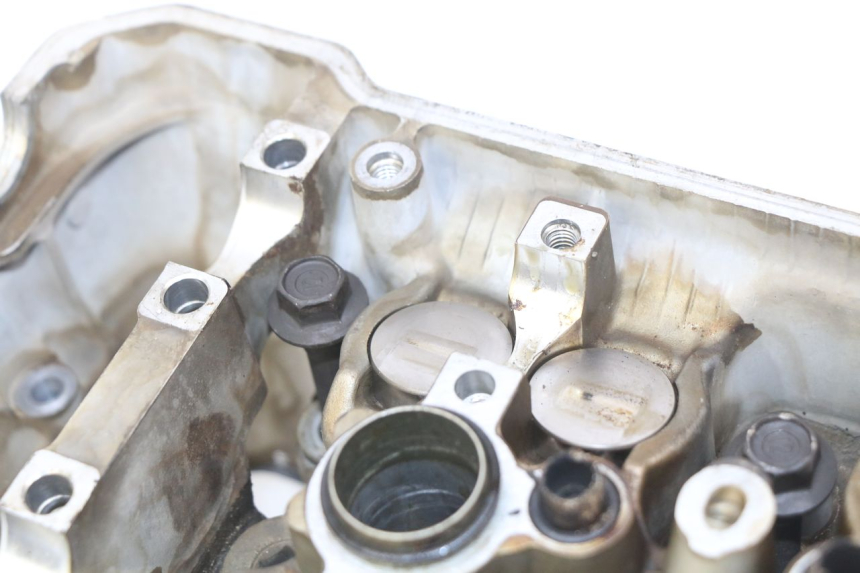 photo de CULASSE POSTERIORE HONDA VFR FI RC46 800 (1998 - 2001) - Primo piano ad alta risoluzione