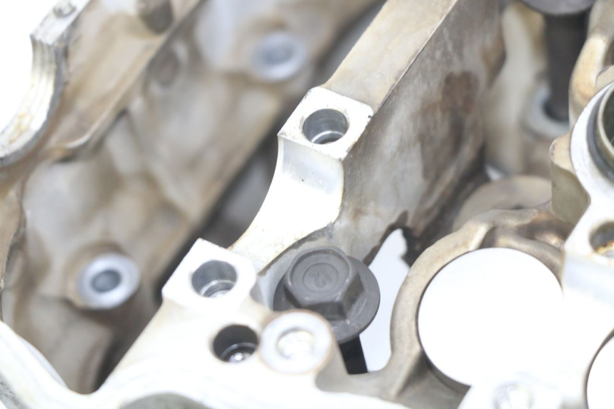 photo de CULASSE POSTERIORE HONDA VFR FI RC46 800 (1998 - 2001) - Foto prodotto supplementare