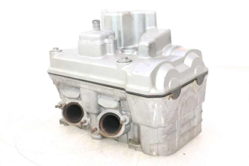 photo de CULASSE POSTERIORE HONDA VFR FI RC46 800 (1998 - 2001) - Dettagli dei punti di fissaggio