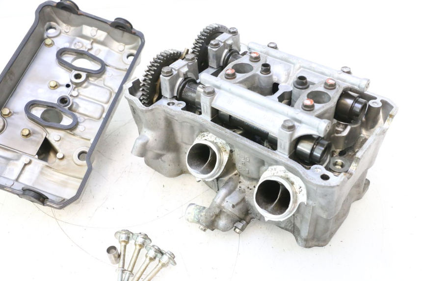 photo de CULASSE POSTERIORE HONDA VFR FI RC46 800 (1998 - 2001) - Ricambio usato controllato