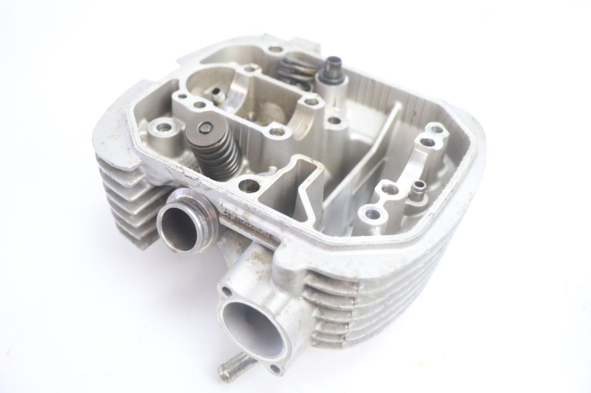 photo de TESTATA POSTERIORE HONDA XLV VARADERO 125 (2007 - 2012) - Angolazione alternativa