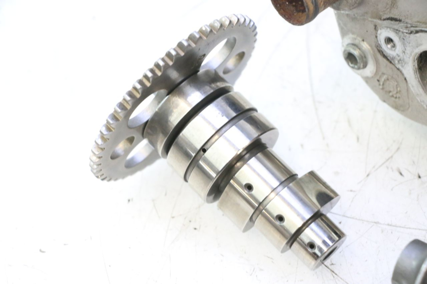 photo de TESTATA ANTERIORE GILERA GP 800 (2007 - 2013) - Vista d'insieme del prodotto