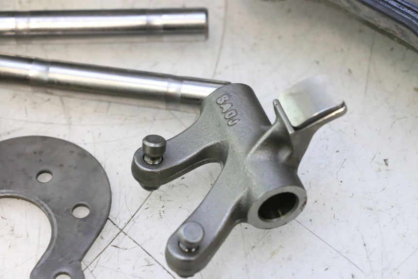photo de TESTATA ANTERIORE GILERA GP 800 (2007 - 2013) - Stato della superficie e materiale