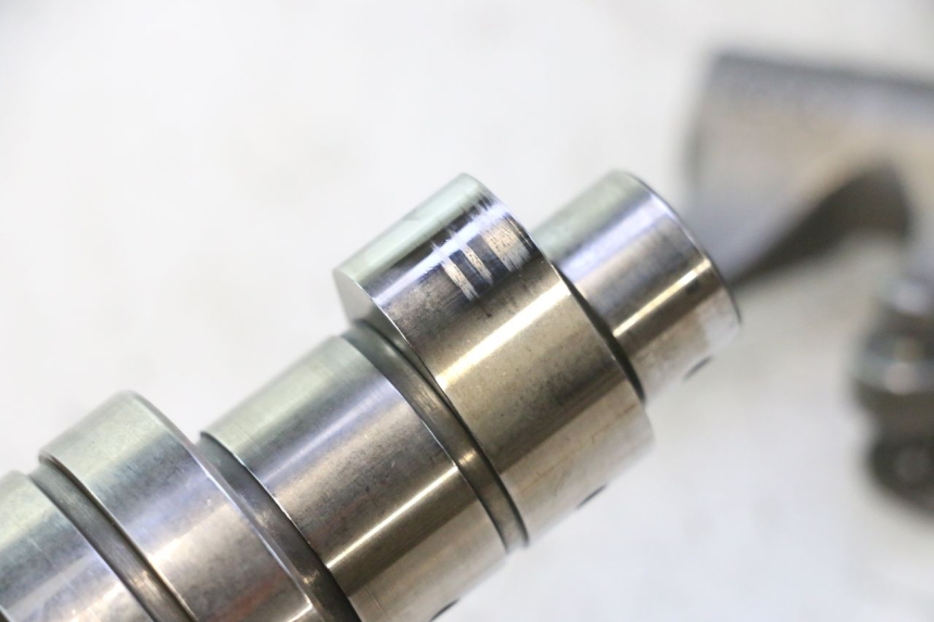 photo de TESTATA ANTERIORE GILERA GP 800 (2007 - 2013) - Ricambio usato controllato