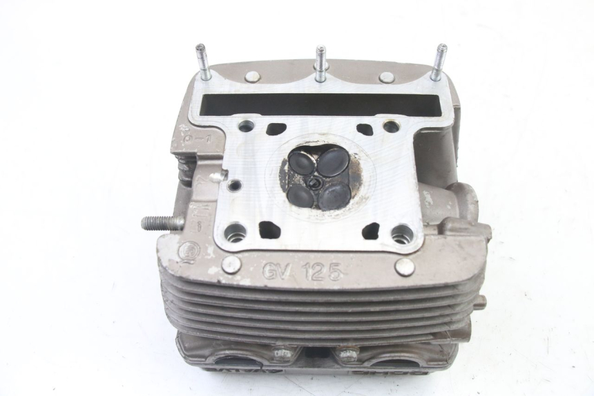 photo de TESTATA ANTERIORE HYOSUNG GTR 125 (2006 - 2008) - Altra angolazione