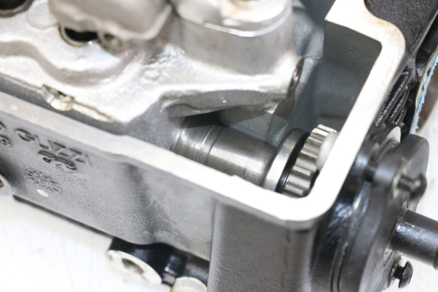 photo de TESTATA ANTERIORE MOTO GUZZI NORGE 8V GT 1200 (2011 - 2016) - Altra vista dell'articolo