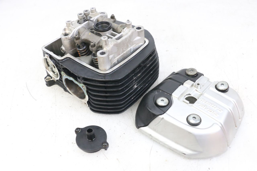 photo de TESTATA ANTERIORE MOTO GUZZI NORGE 8V GT 1200 (2011 - 2016) - Ispezione visiva dettagliata