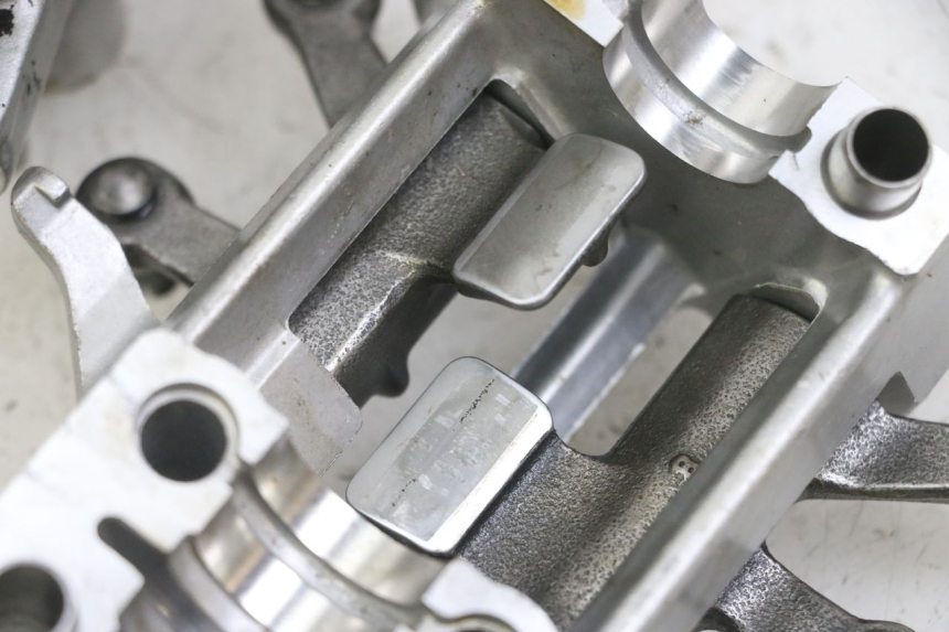 photo de TESTATA ANTERIORE HONDA NTV DEAUVILLE ABS 700 (2007 - 2016) - Primo piano tecnico